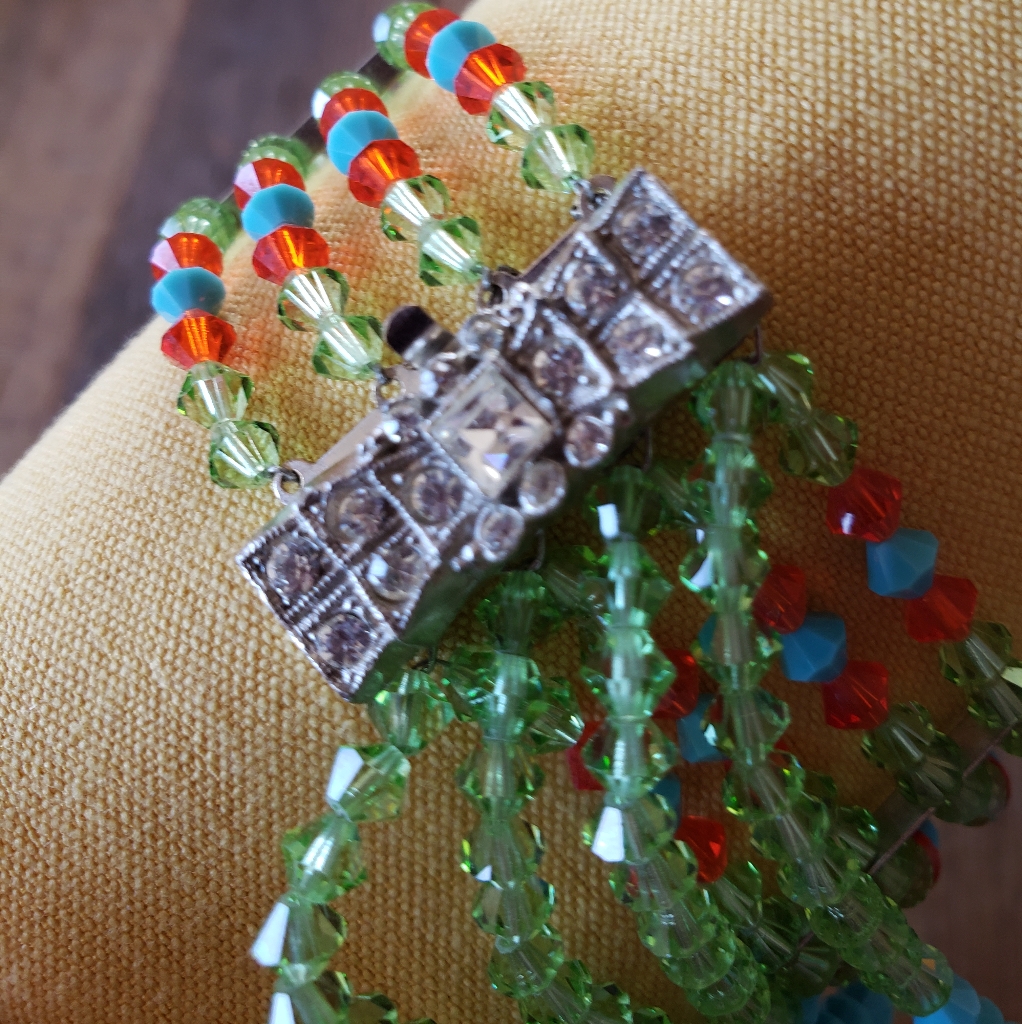 Vintage Nicole Miller Crystal Bracelet 85$